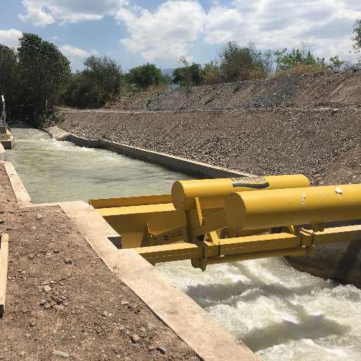 Compuertas autónomas para control de nivel en canales Dominio para derivación en canales